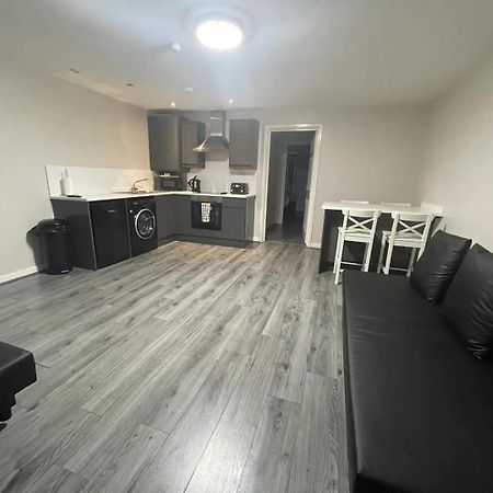 Ryan I Air I Bnb - 147-153 Mill Street - Free Parking Liverpool Zewnętrze zdjęcie